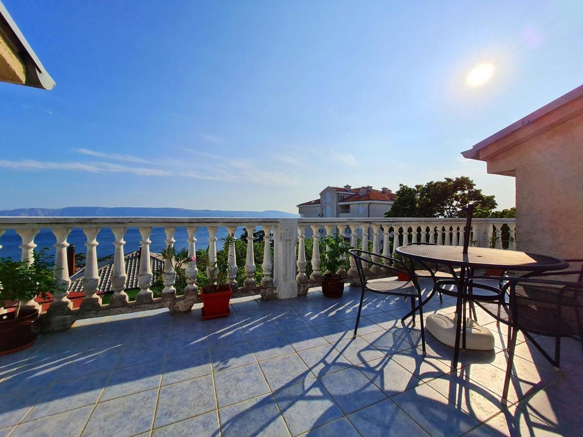 Apartman Tea Novi Vinodolski Ngoại thất bức ảnh